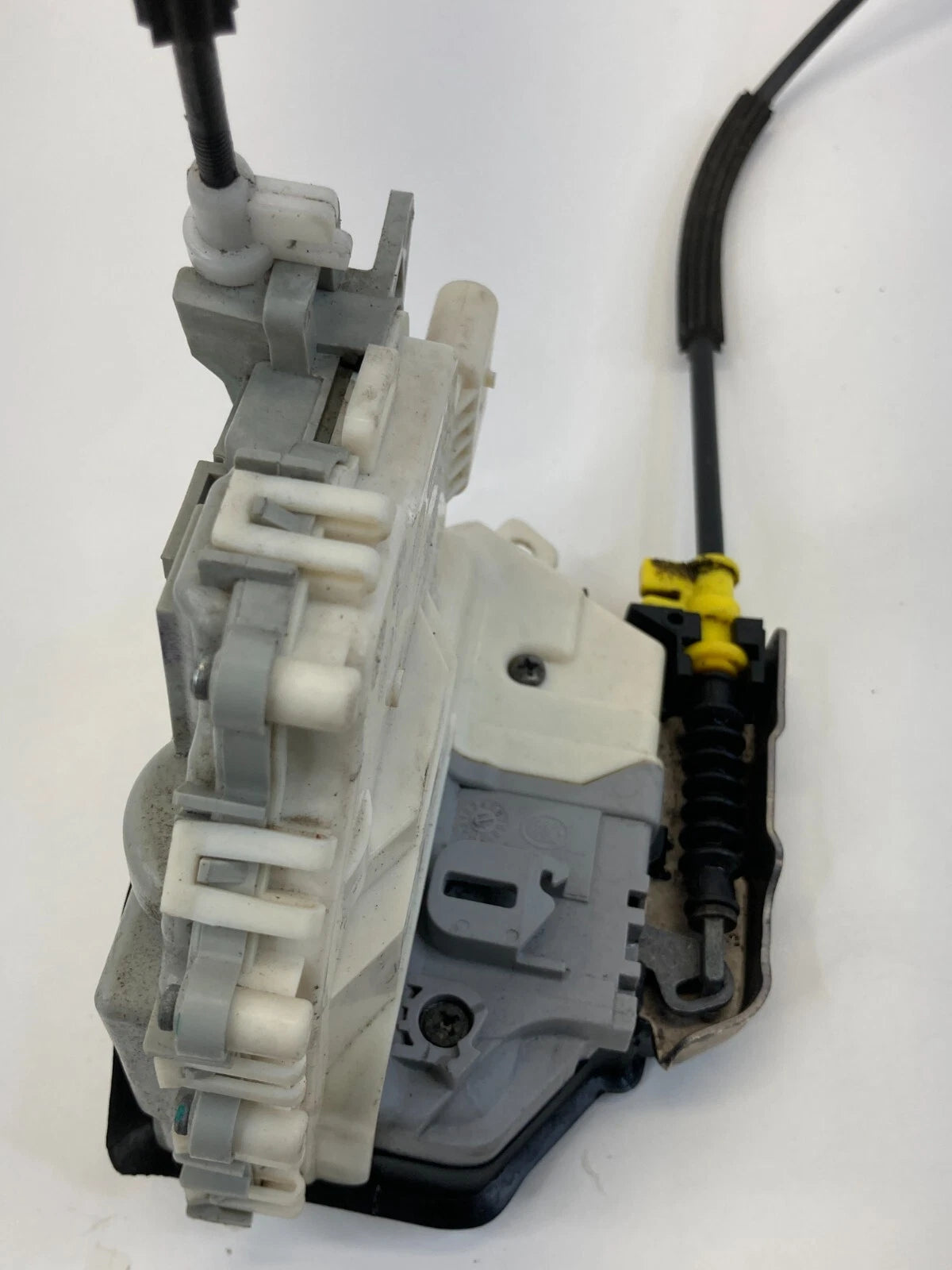 2010-2016 AUDI A4 QUATTRO REAR RIGHT DOOR LOCK LATCH RELEASE ACTUATOR OEM