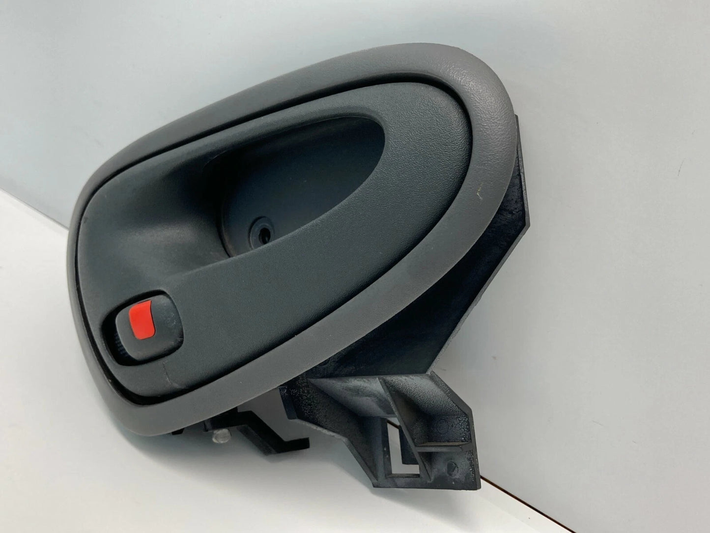 1999-2005 PONTIAC GRAND AM REAR LEFT BACK SIDE INNER INSIDE DOOR HANDLE OEM