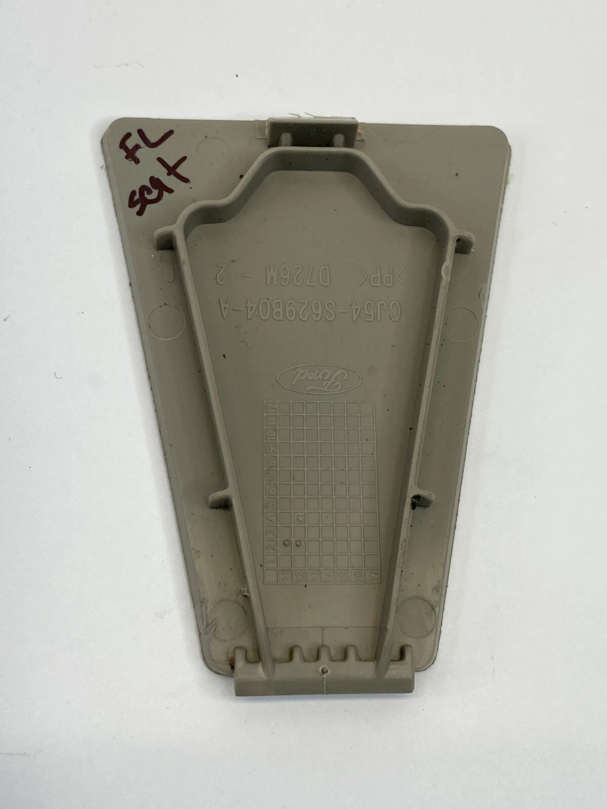 13 14 FORD ESCAPE FRONT LEFT SEAT TRACK COVER INSERT TRIM PANEL CJ54-S629B04-A