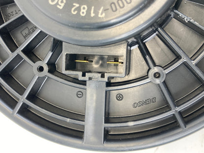 99 00 01 02 03 Lexus RX300 HVAC A/C AC Heater Blower Motor Fan 194000-7182 OEM