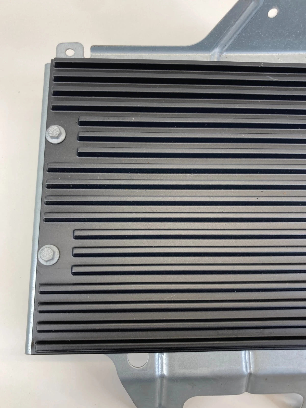 2008-2012 LAND ROVER LR2 RADIO AUDIO AMPLIFIER AMP STEREO 6H52-18C808-AC OEM