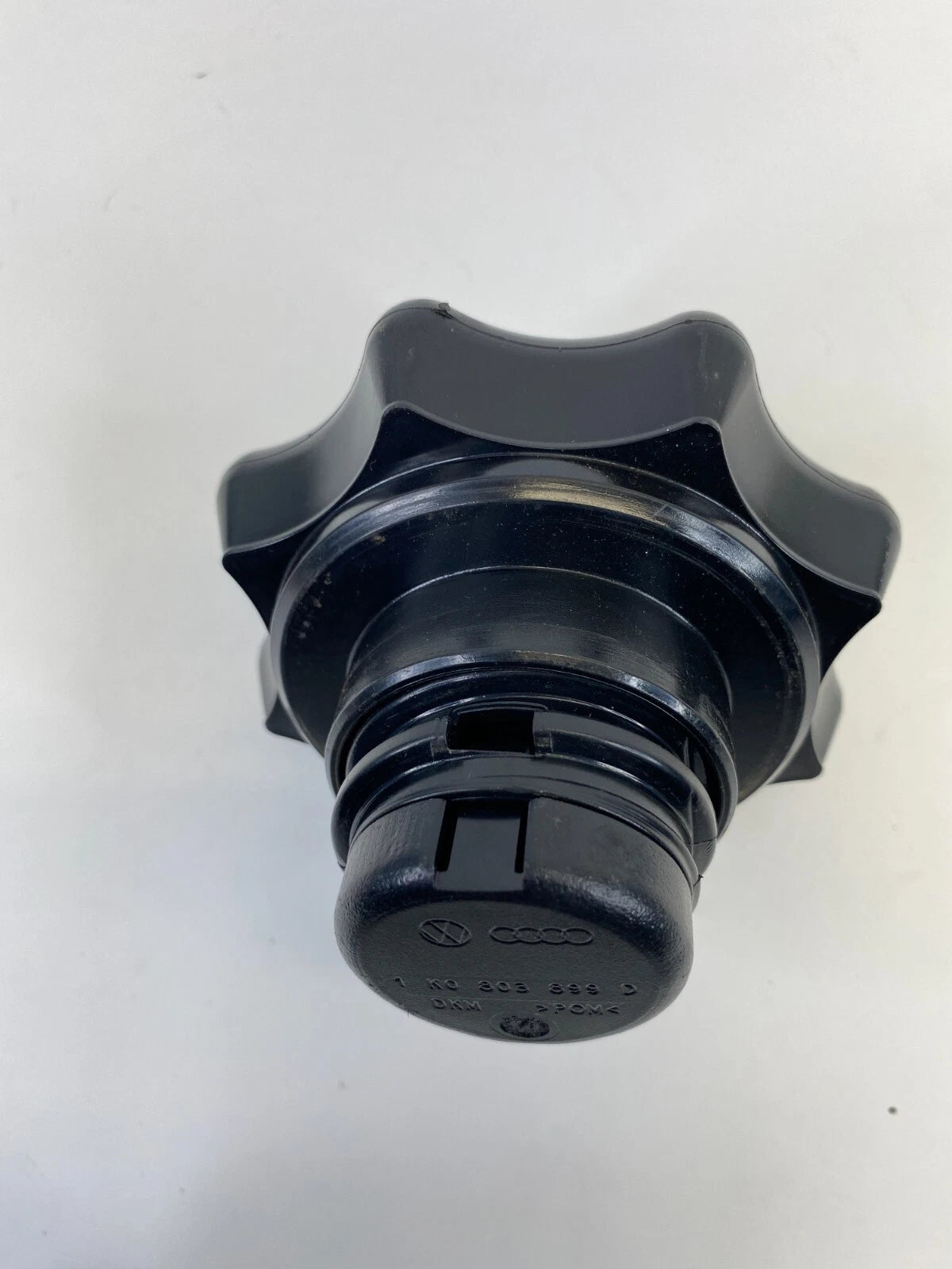2009-2014 VOLKSWAGEN JETTA SPARE TIRE HOLD DOWN MOUNT BOLT NUT 1K0803899D OEM