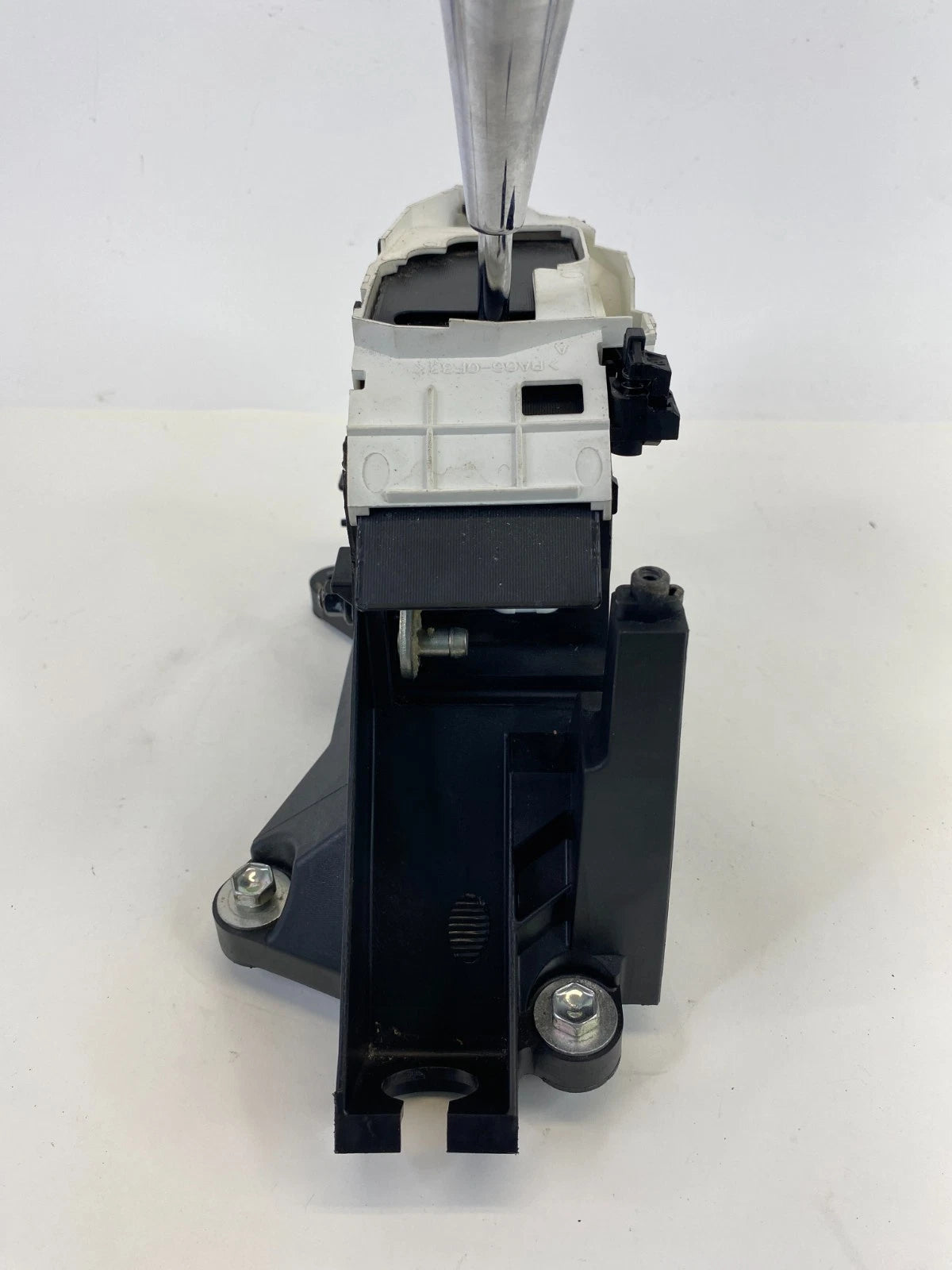 2008-2012 Toyota Avalon Automatic Floor Gear Shifter Lever Handle Assembly OEM