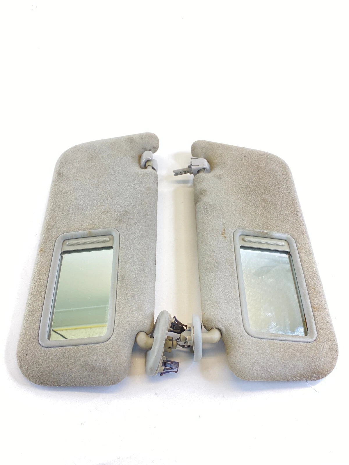 2009 2010 Pontiac Vibe Pair Set Sunvisor Set Sun Visor Shade LH RH OEM