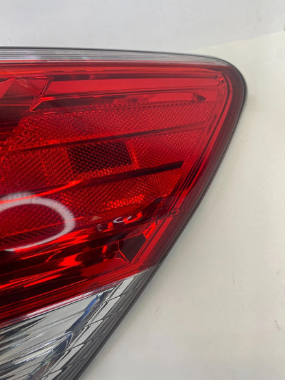 2013-2016 NISSAN PATHFINDER RIGHT PASSENGER OUTER QUARTER TAIL LIGHT LAMP OEM