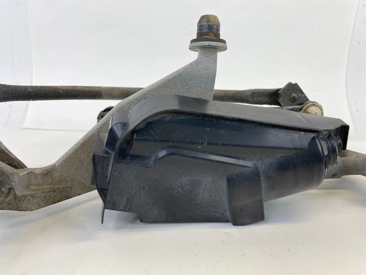 2012-2019 FIAT 500 FRONT WINDSHIELD WIPER MOTOR W/ LINKAGE ASSEMBLY OEM