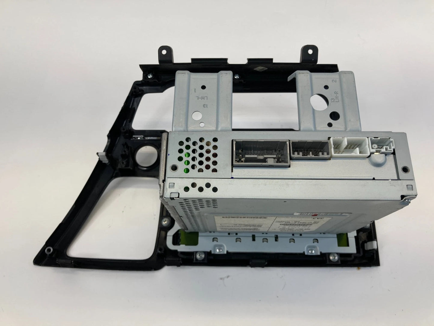 13-15 Honda Civic Radio AM/FM Single CD Player w/ Bezel 39100-TR3-A314-M1 OEM