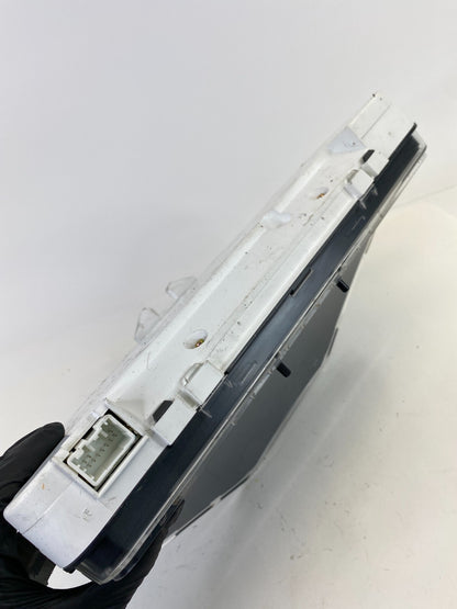 04-07 Volvo S40 2.4L AT Speedometer Instrument Cluster Gauges 143K 30710072 OEM