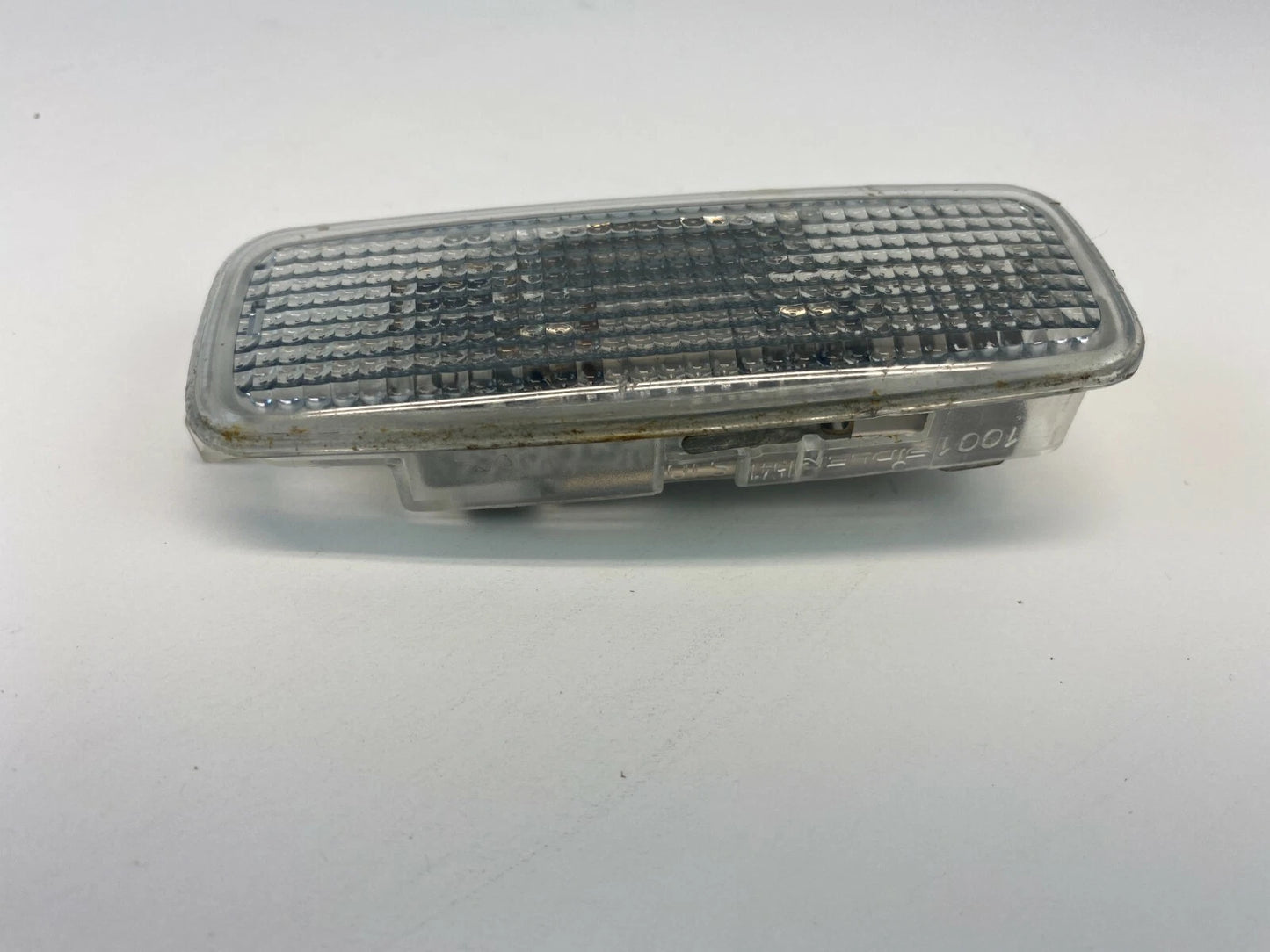 1999-2001 AUDI A4 SEDAN SUNVISOR SUN VISOR VANITY OVERHEAD LIGHT 4D0947105A