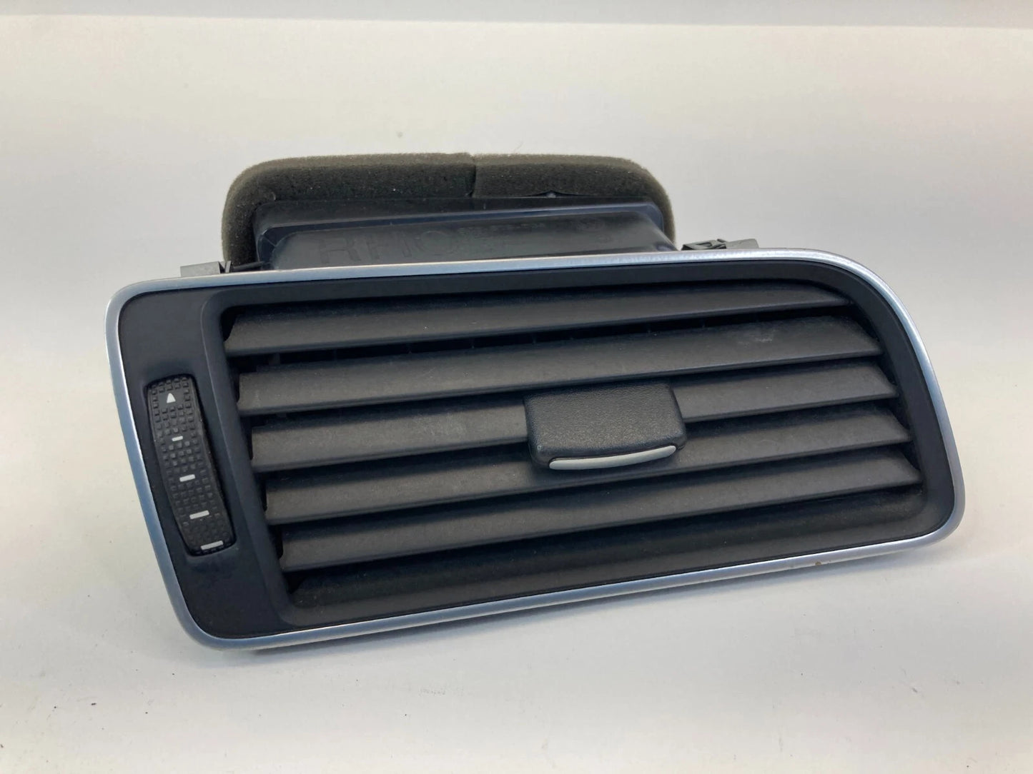 2012-2015 VW VOLKSWAGEN PASSAT DASH RIGHT PASSENGER A/C AC AIR VENT OUTLET GRILL