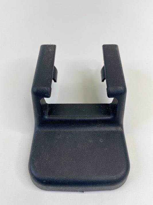 2002 2003 02 03 LEXUS ES300 FRONT LEFT SEAT TRACK END COVER CAP TRIM OEM
