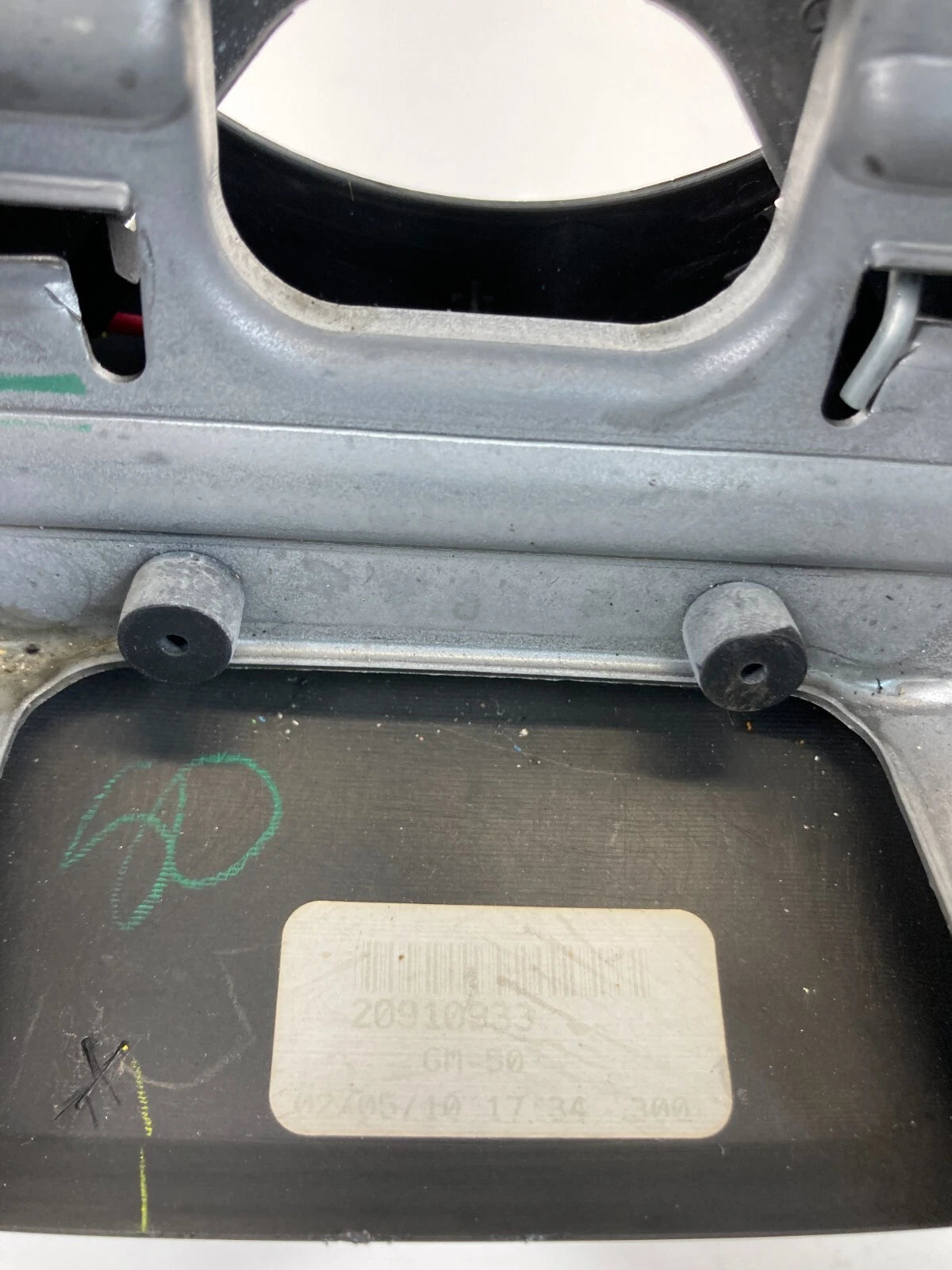 2009-2012 GMC ACADIA BUICK ENCLAVE STEERING WHEEL W/ SWITCHES 20910933 OEM