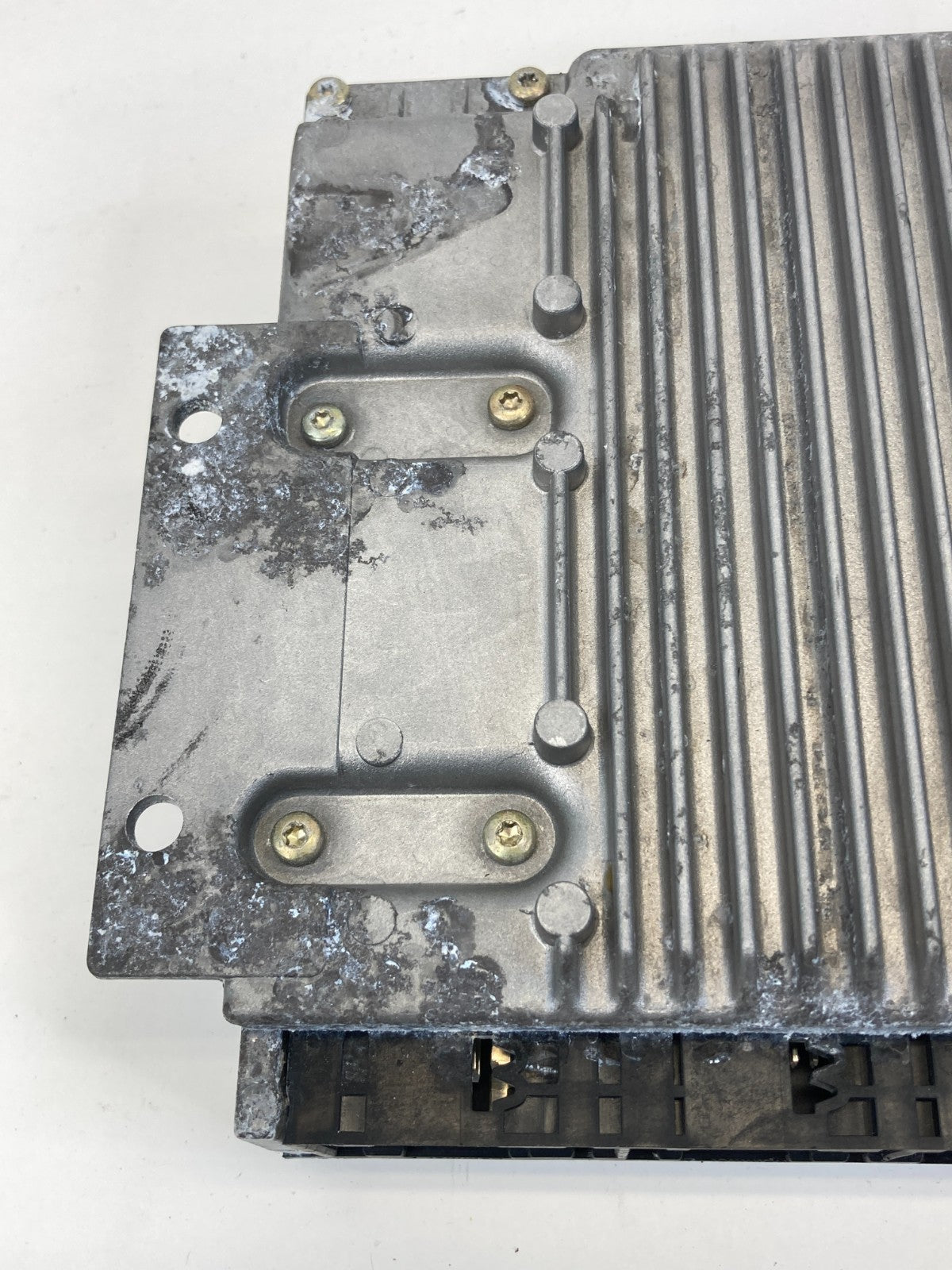 1998-2002 Mercedes-Benz E430 4.3L Engine Compuer Control Module A024-545-61-32