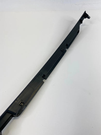 1997-2001 LEXUS ES300 INSTRUMENT PANEL A/C VENT DEFROST COVER GRILL 55981-33060