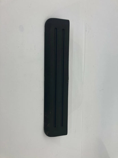 2003 KIA SORENTO REAR LEFT DRIVER SIDE DOOR STEP SILL TRIM PANEL 85882-3E000 OEM
