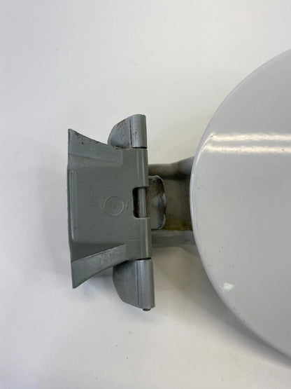 2001-2007 FORD ESCAPE FUEL FILLER GAS LID DOOR COVER YZ OXFORD WHITE OEM