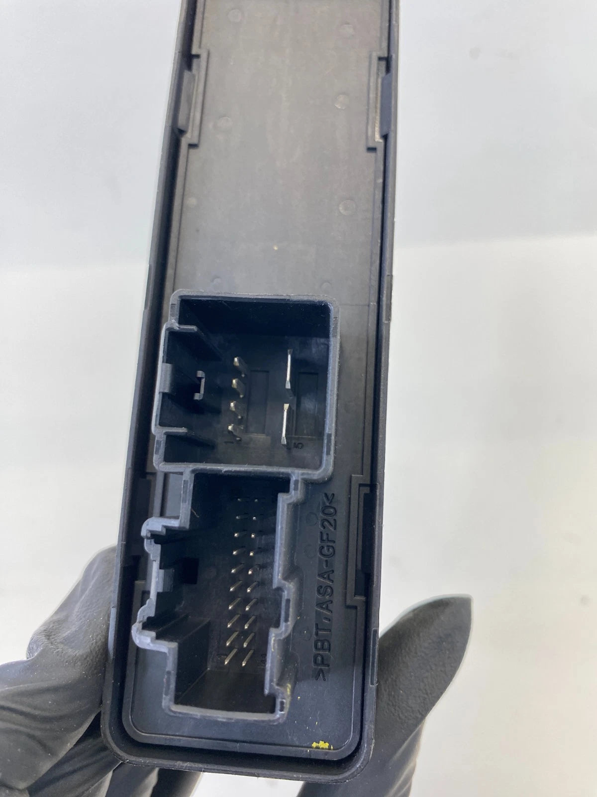 2013 2014 13 14 CADILLAC ATS KEYLESS ENTRY CONTROL MODULE RECEIVER 13580552 OEM