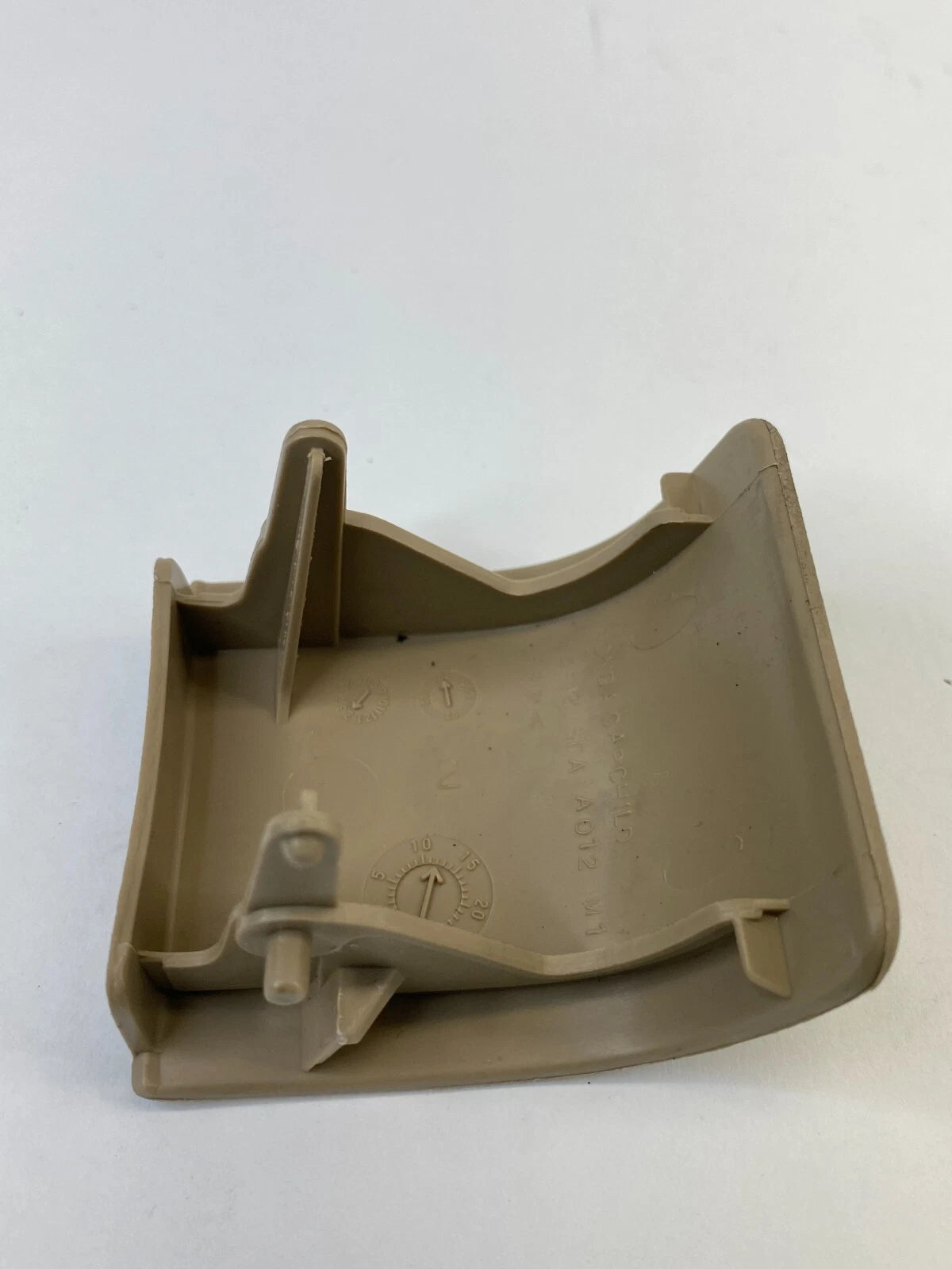 03-07 HONDA ACCORD SEDAN REAR CHILD RESTRAINT ANCHOR PLATE CAP 84512SDAA012M1