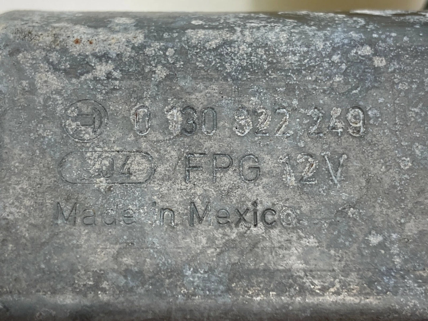 05-10 PONTIAC G6 SEDAN FRONT RIGHT PASSENGER SIDE POWER WINDOW MOTOR 0130822249