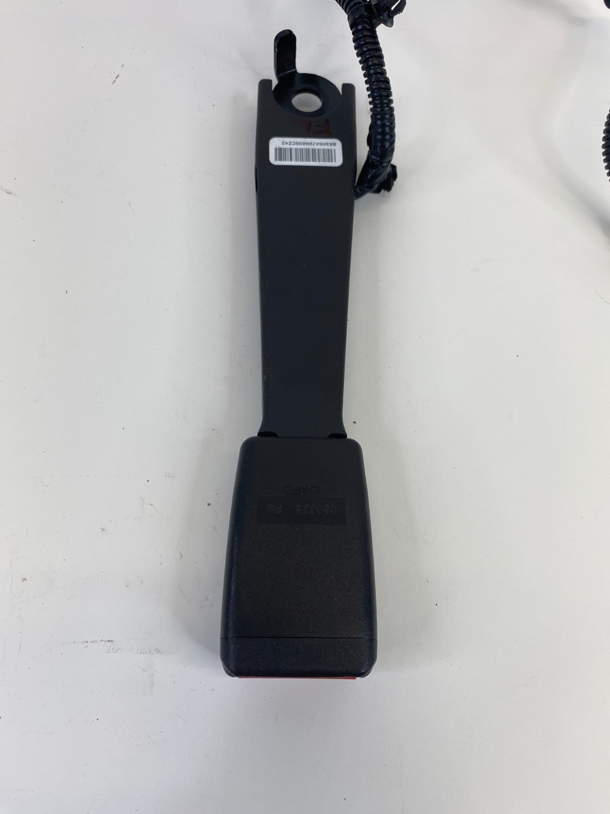 2009 2010 Hyundai Sonata Front Left Side Seat Belt Buckle 883A50Z08086 OEM