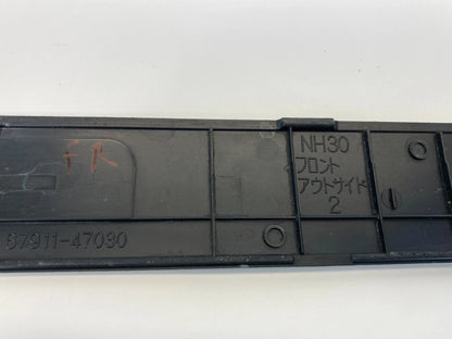 10-15 TOYOTA PRIUS FRONT RIGHT PASSENGER DOOR SCUFF PLATE STEP TRIM 67911-47030