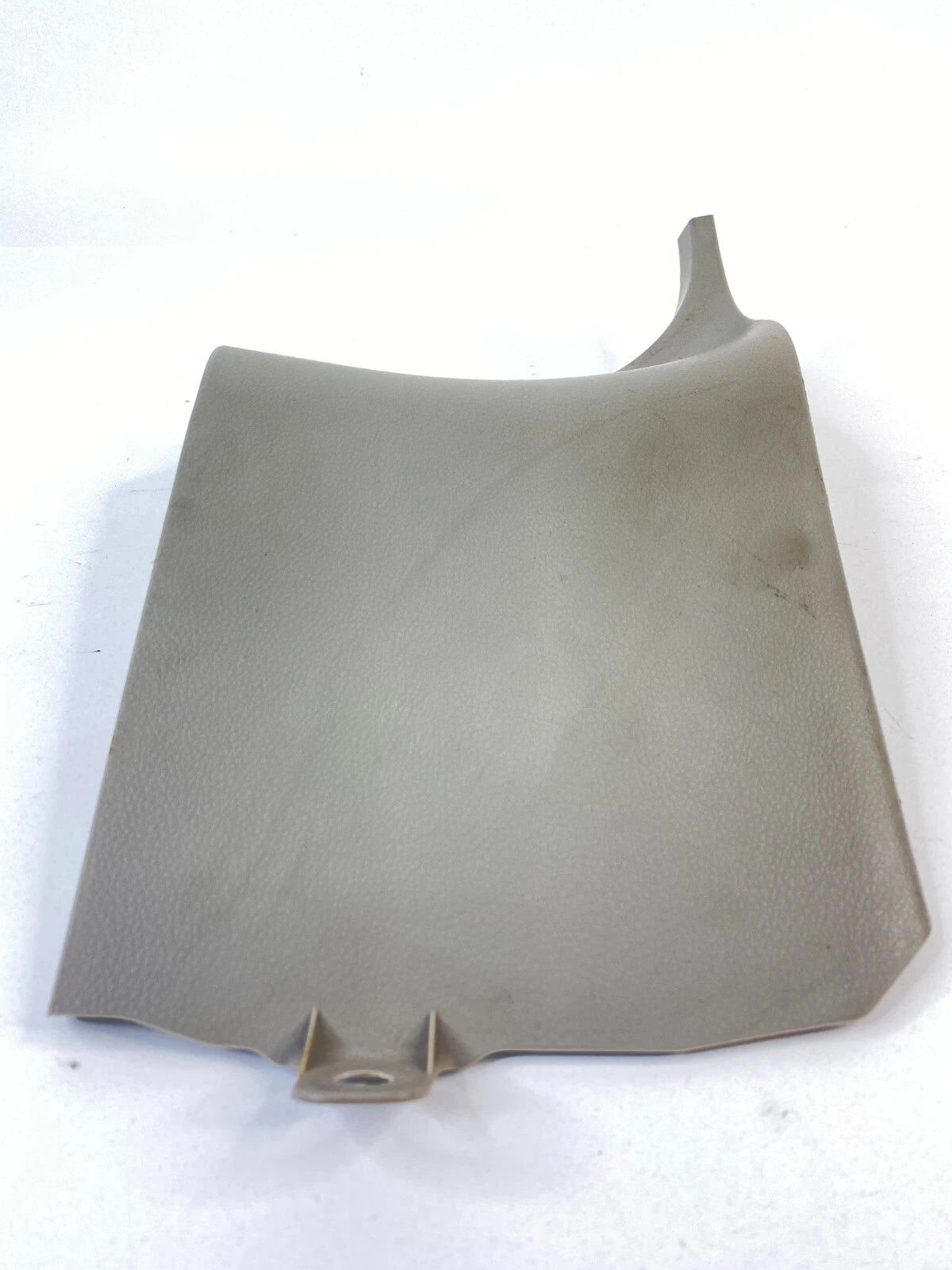2003-2006 INFINITI G35 RIGHT PASSENGER SIDE DASH COWL KICK PANEL 66900-AM600 OEM