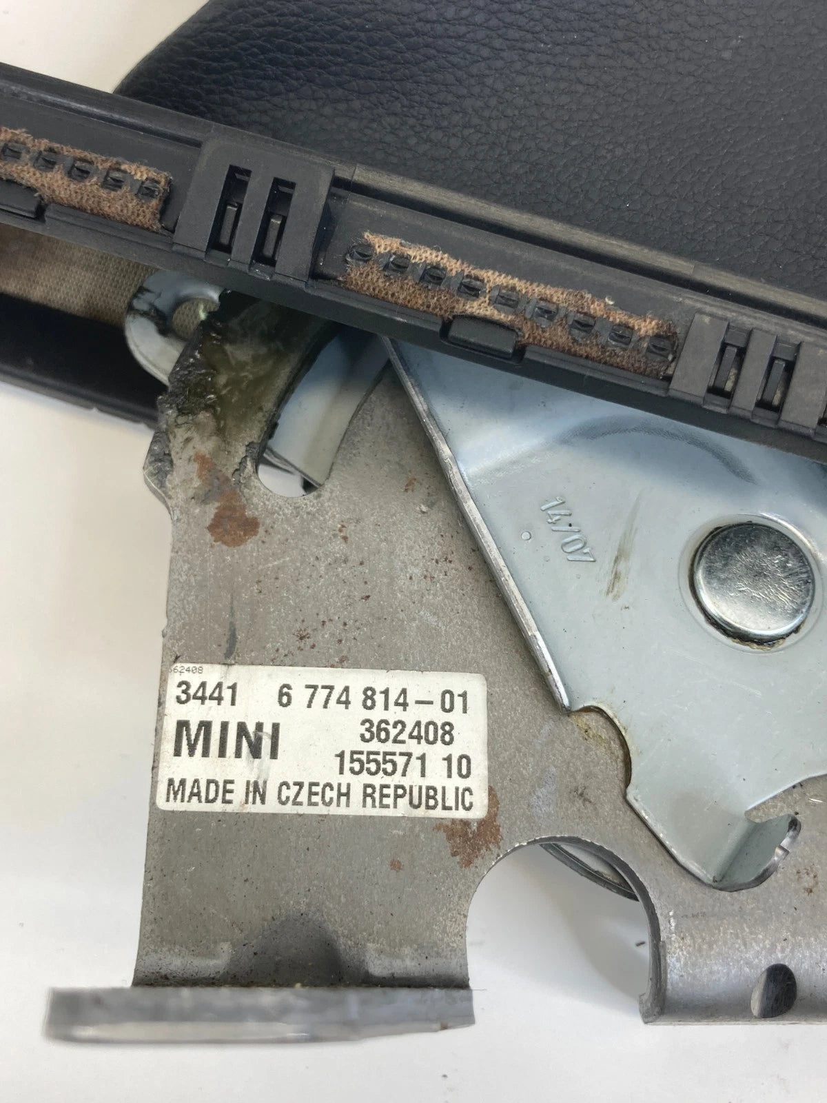 2007-2015 MINI COOPER EMERGENCY PARKING BRAKE HANDLE BOOT ASSEMBLY OEM