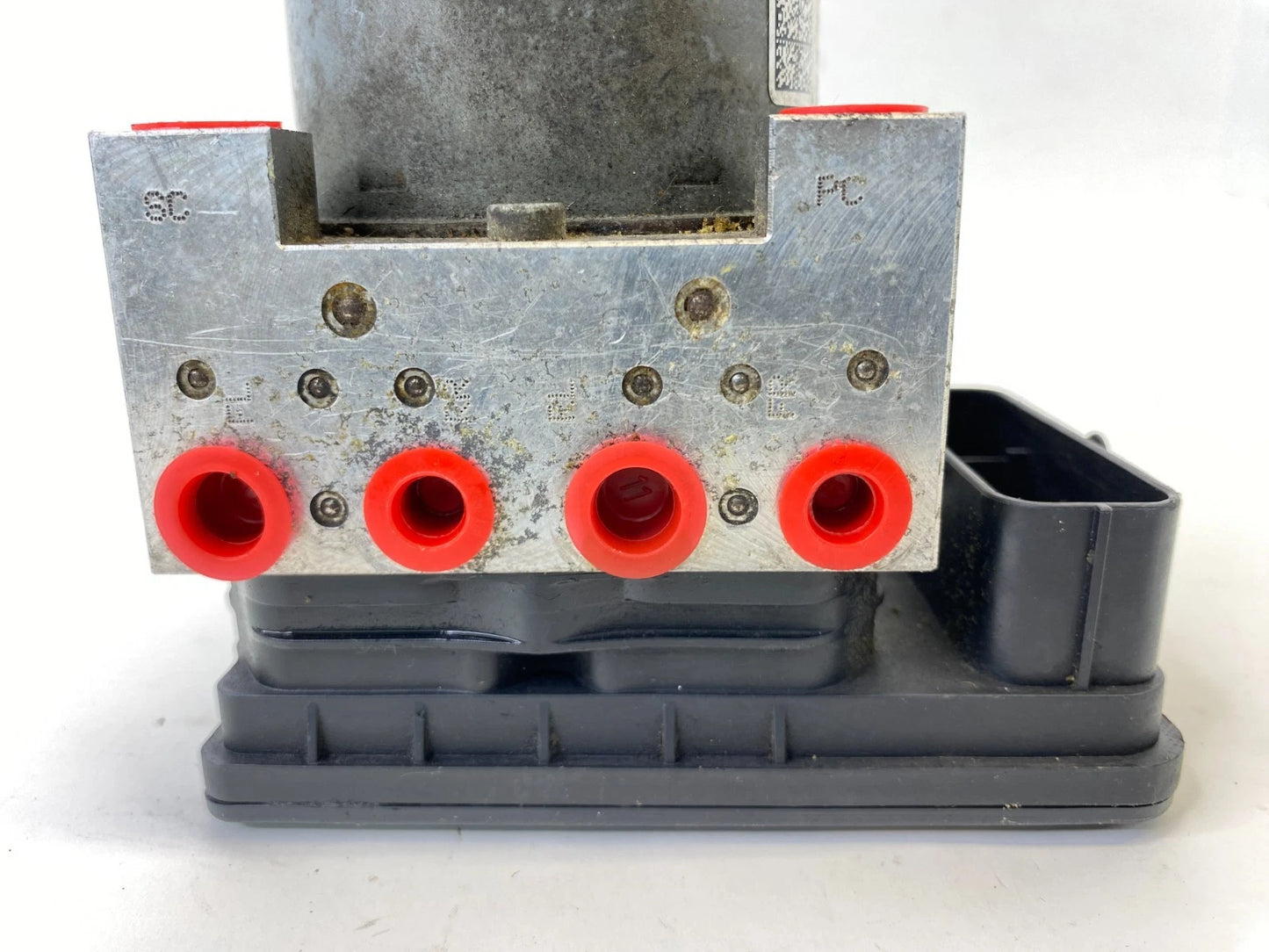 2013-2016 CADILLAC ATS 2.0L L4 AT ABS ANTI LOCK BRAKE PUMP MODULE 23122240 OEM