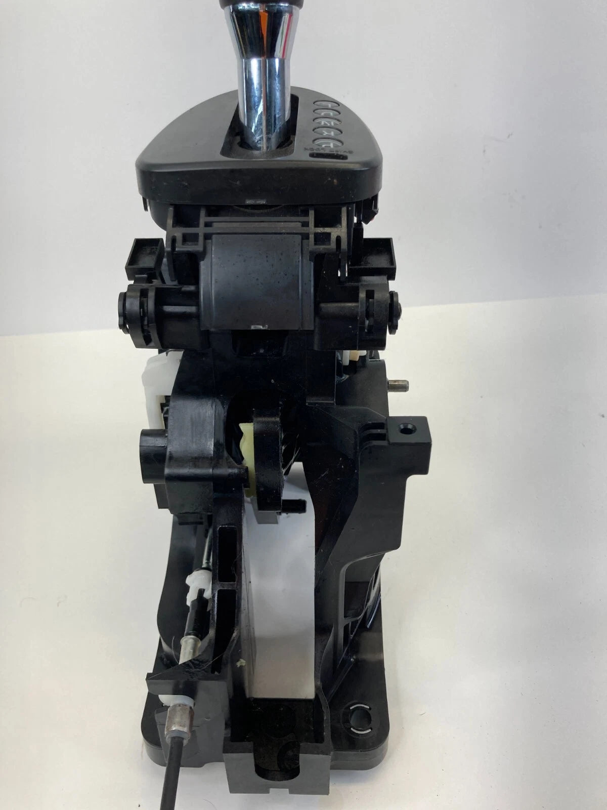 2008-2013 NISSAN ROGUE 2.5L AUTO TRANS 2WD SHIFTER SHIFT SELECTOR LEVER JM00A