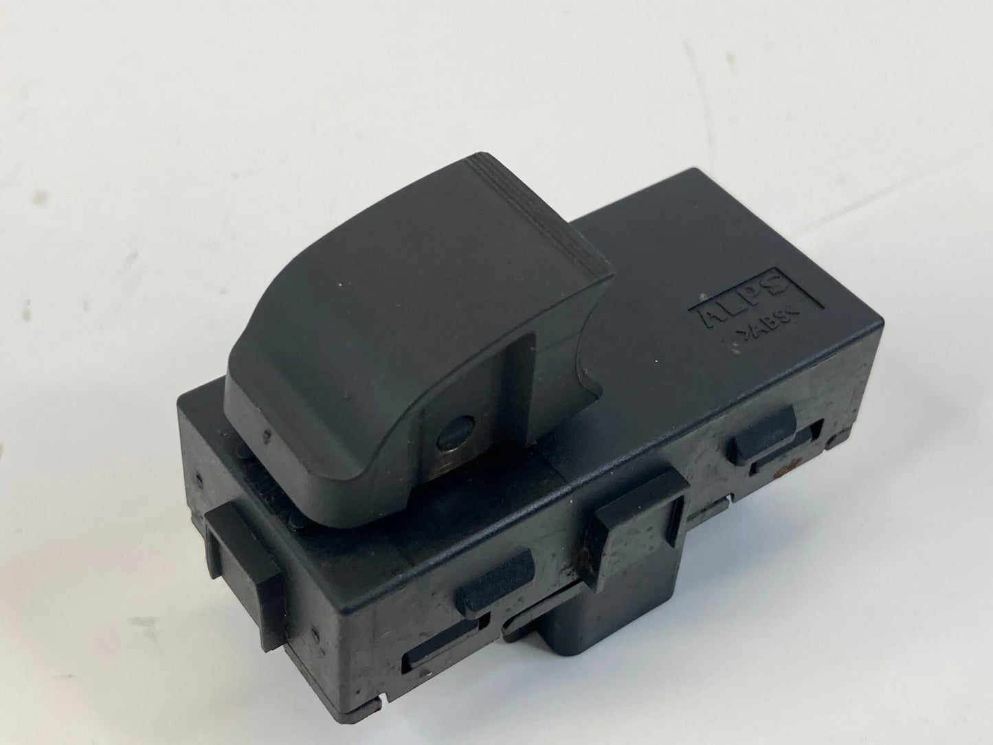 2009-2017 CHEVROLET TRAVERSE REAR DOOR WINDOW CONTROL SWITCH 25877777