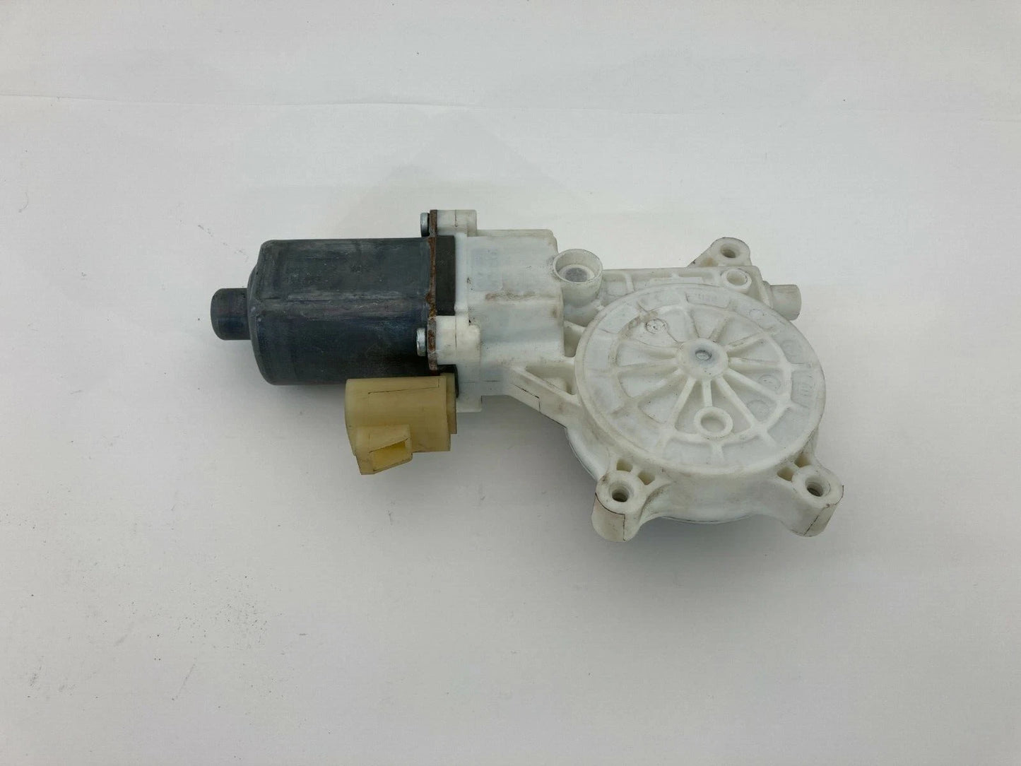 2007-2009 SATURN AURA FRONT RIGHT PASSENGER SIDE POWER WINDOW MOTOR 0130822249