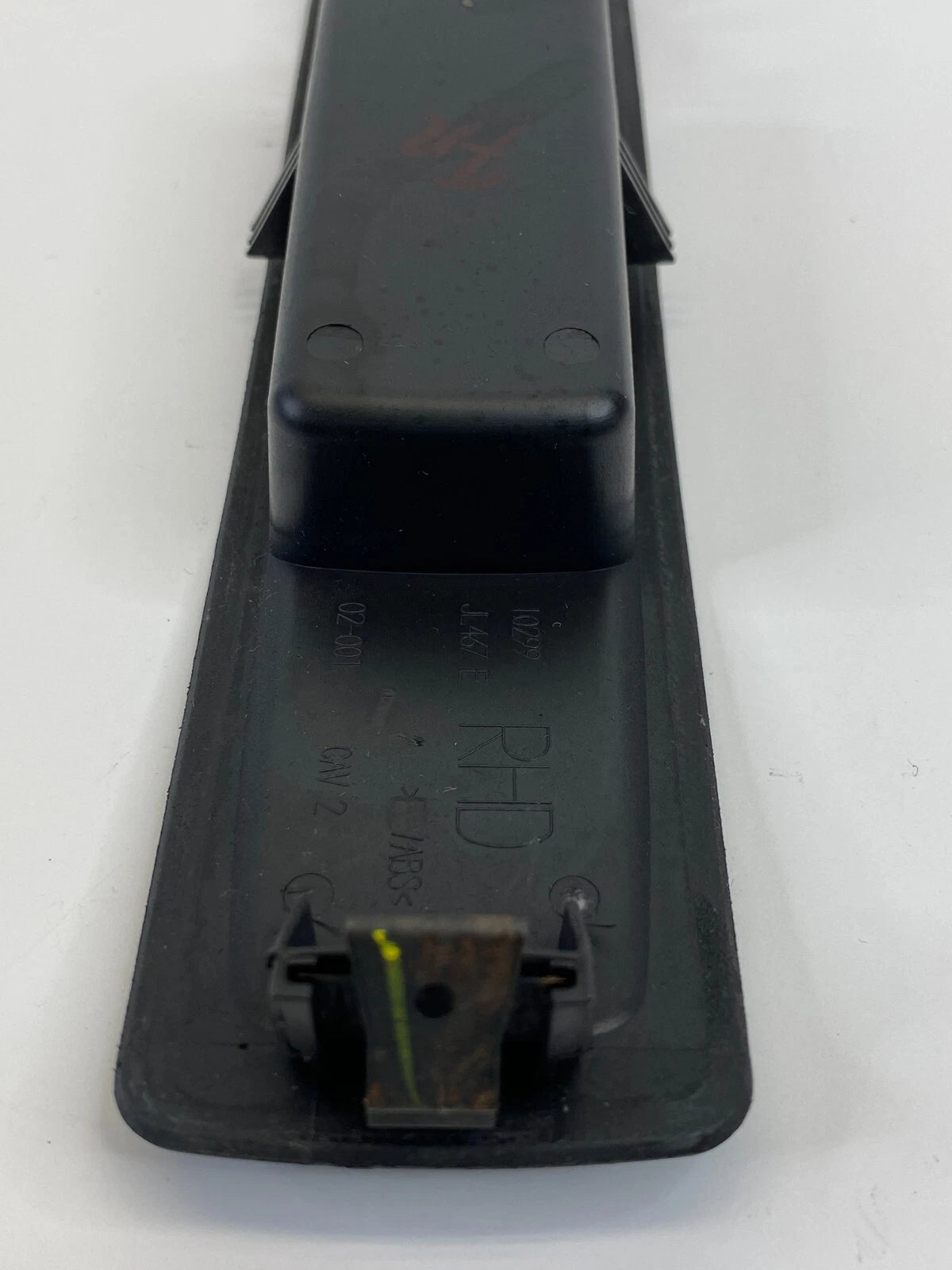 2004 2005 2006 CADILLAC SRX FRONT PASSENGER WINDOW SWITCH BEZEL 10299-JL467 OEM