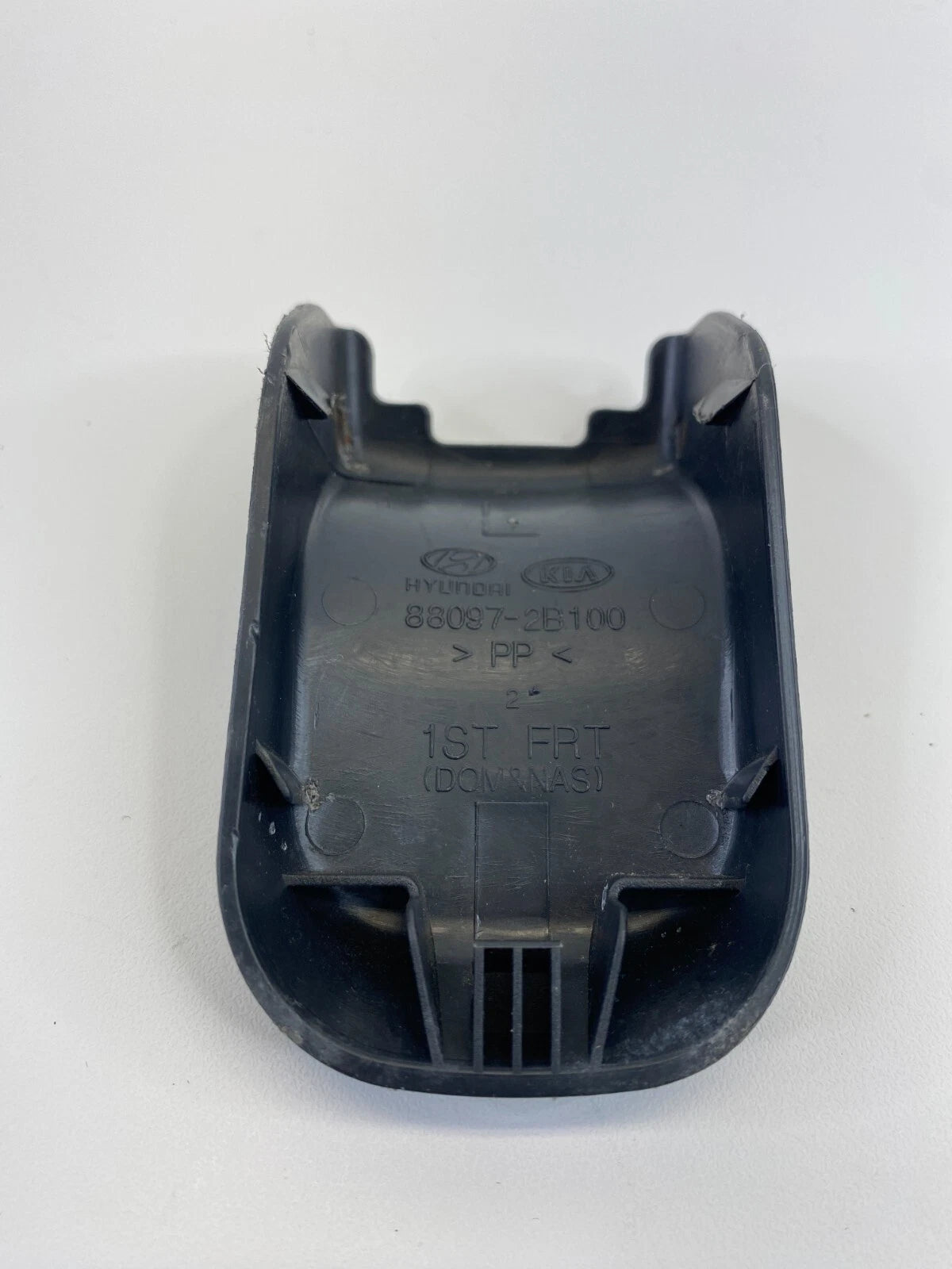 2007-2009 HYUNDAI SANTA FE FRONT LEFT SIDE SEAT TRACK END COVER TRIM 88097-2B100