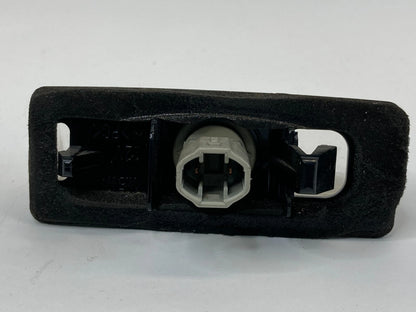 2004-2015 TOYOTA PRIUS REAR TRUNK LICENSE PLATE LIGHT LAMP A045053 OEM