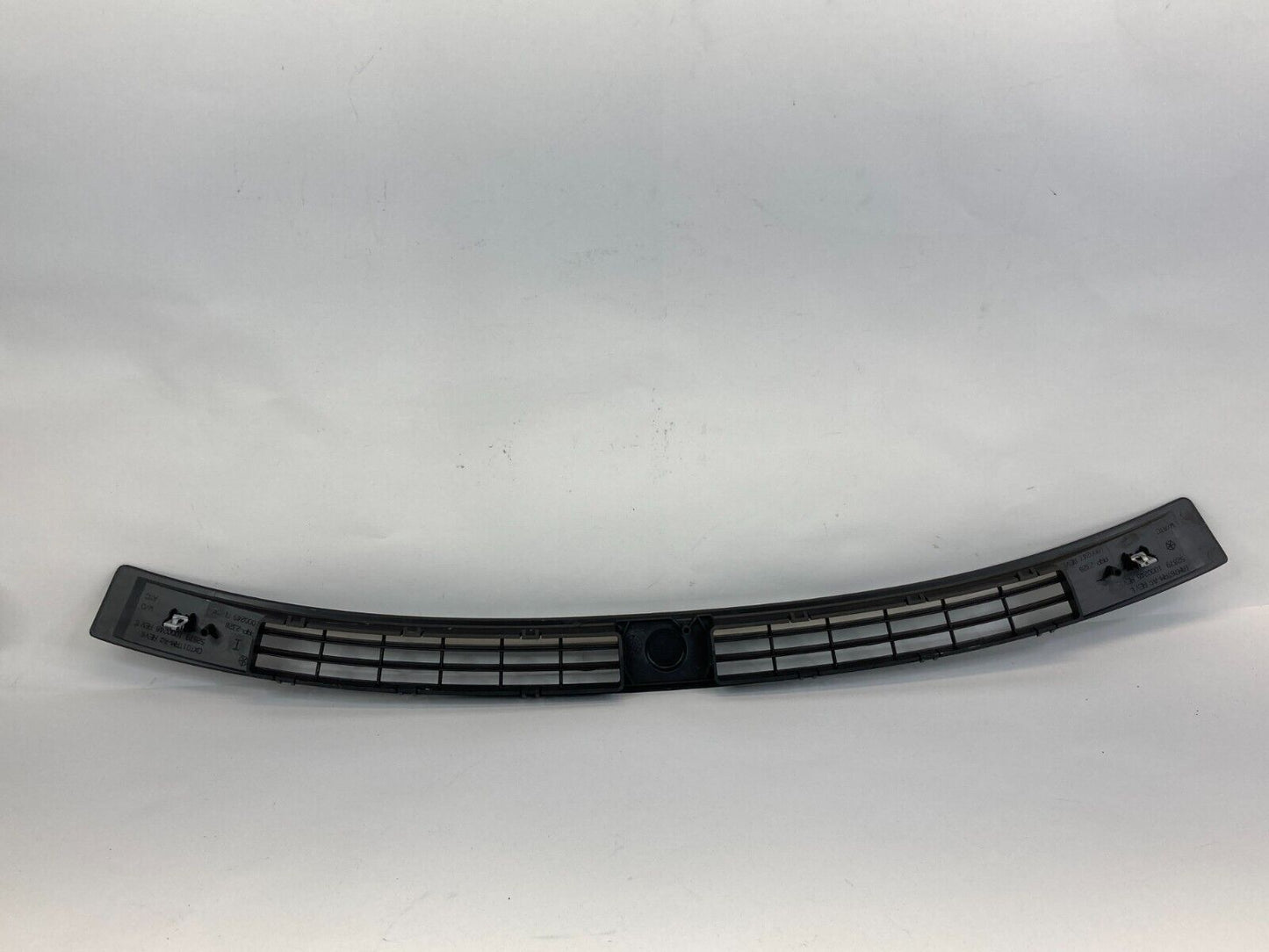 2007-2010 Chrysler Sebring Center Dash Air Vent Grille Trim Panel IAM76TRM-AC