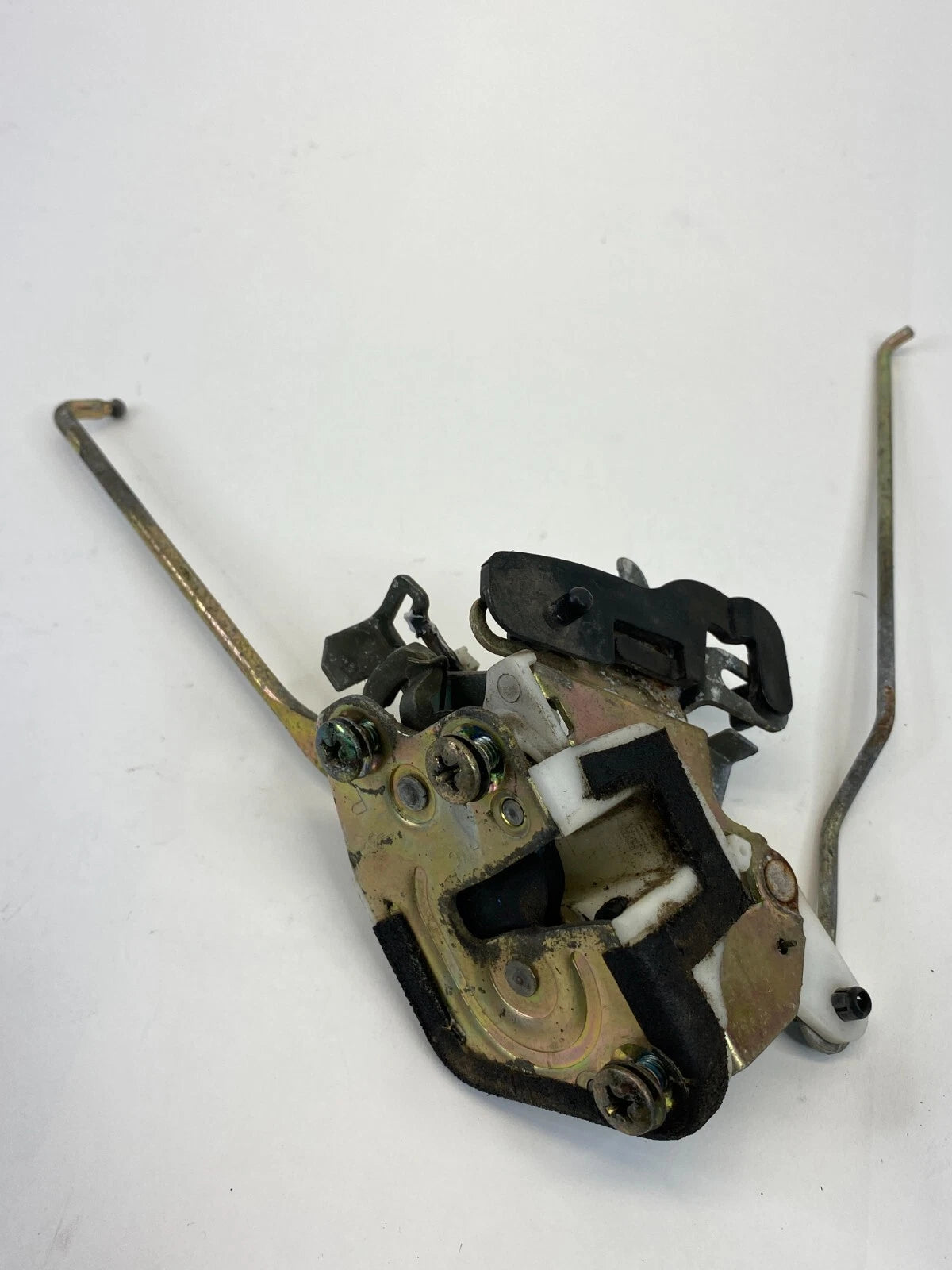 1996-2000 HYUNDAI ELANTRA REAR RIGHT PASSENGER SIDE DOOR LOCK LATCH ACTUATOR OEM