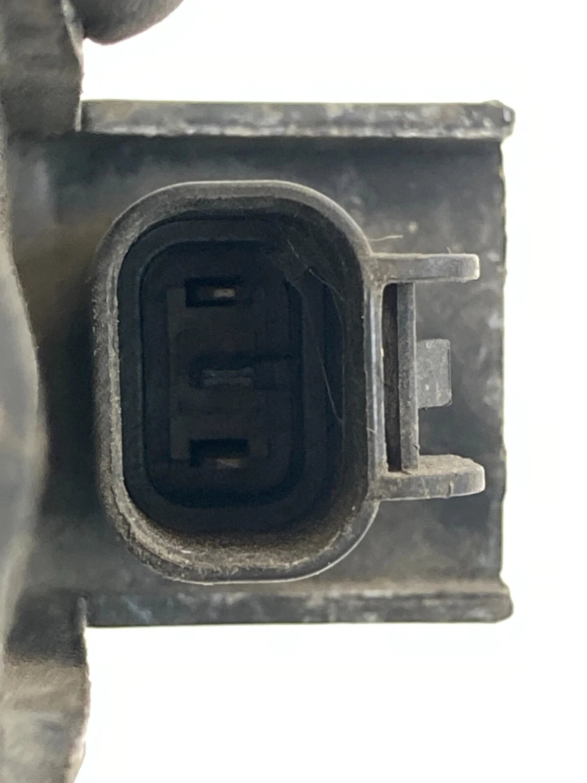 2011-2014 HYUNDAI SONATA SEDAN ENGINE COMPARTMENT ANTI THEFT ALARM HOOD SWITCH