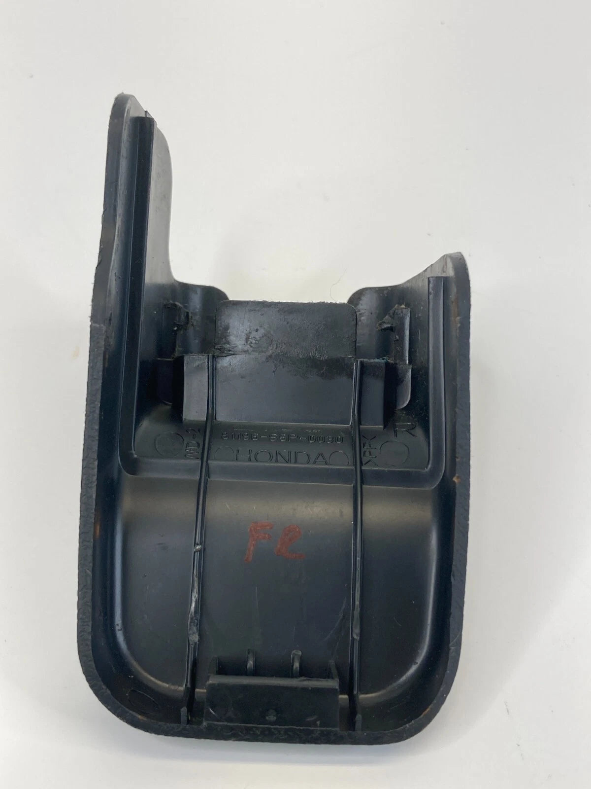 2001-2005 HONDA CIVIC FRONT RIGHT PASSENGER SIDE SEAT TRACK COVER RAIL CAP OEM