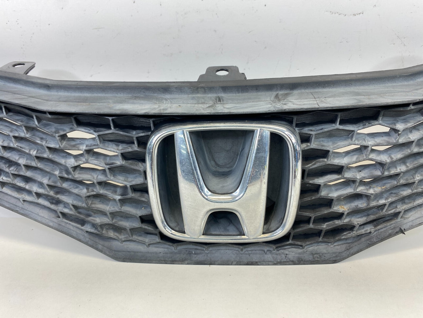 2009-2013 Honda Fit Front Bumper Grill Grille w/ Emblem 71121-TK6-A0 OEM