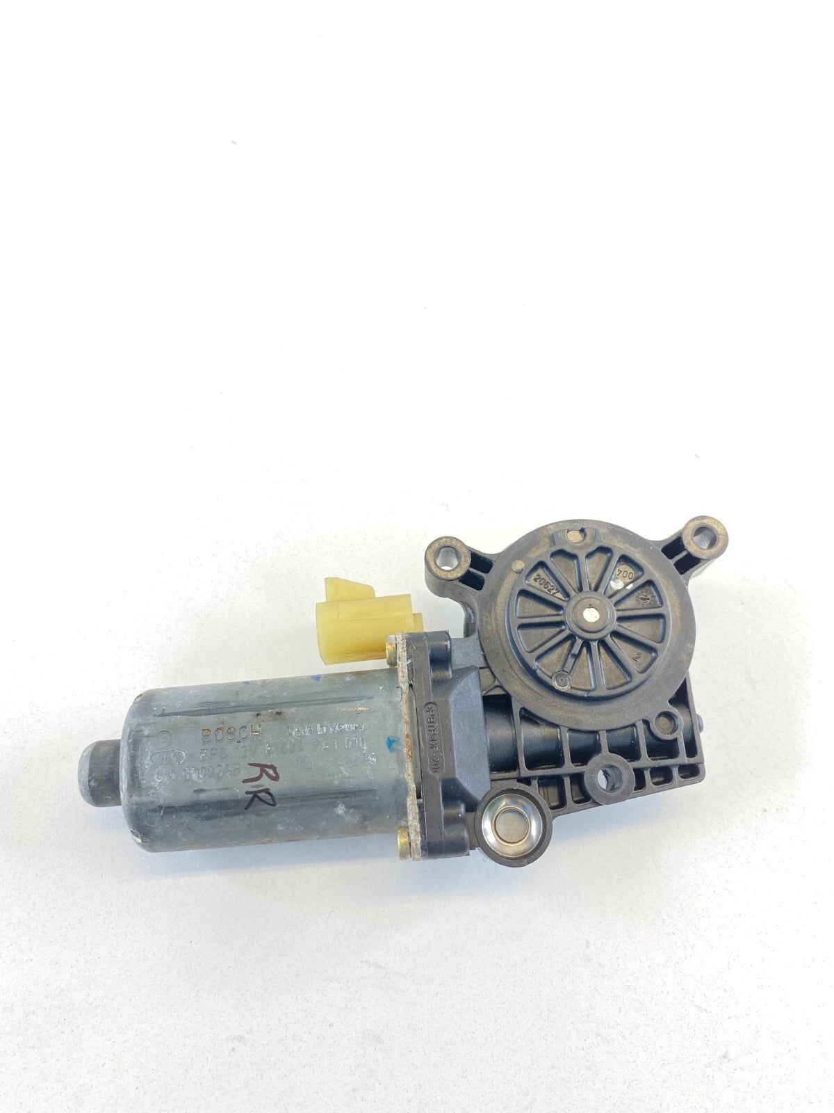 2000-2005 00-05 CHEVROLET IMPALA REAR RIGHT SIDE DOOR WINDOW MOTOR CM090930B OEM