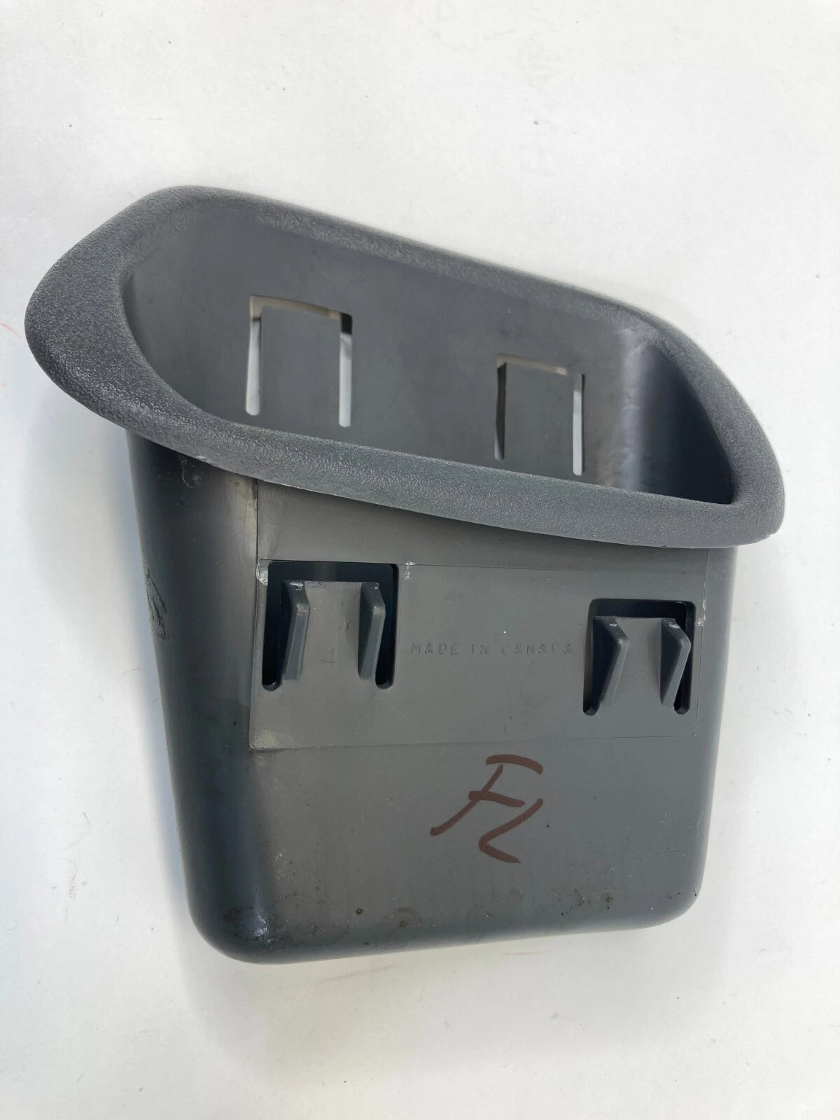 1999-2005 PONTIAC GRAND AM LEFT LH DRIVER SIDE DASH COIN HOLDER POCKET 22618808