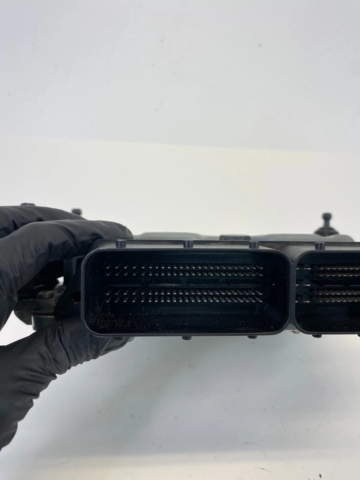 2007-2010 MERCEDES BENZ CL 550 5.5L V8 ENGINE CONTROL MODULE UNIT A2739000700