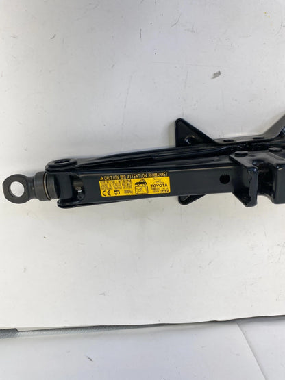 2007-2011 TOYOTA YARIS HATCHBACK EMERGENCY SPARE TIRE JACK & TOOL KIT ASSY OEM
