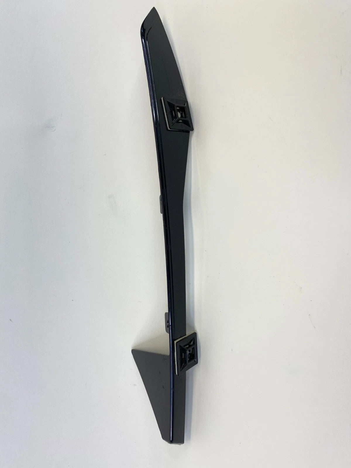 2016-2019 FORD EXPLORER INTERCEPTOR CENTER DASH RIGHT SIDE TRIM BEZEL MOLDING