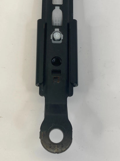 04 05 06 07 TOYOTA HIGHLANDER FRONT RIGHT SIDE SEAT BELT HEIGHT ADJUSTER OEM