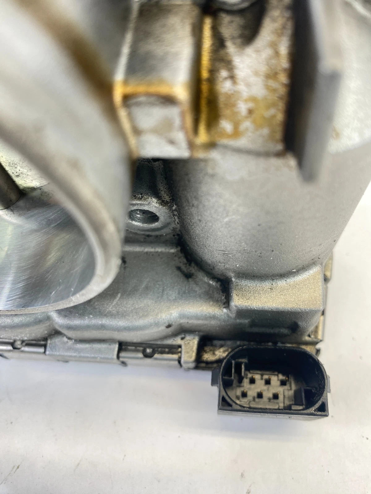 2010-2012 MERCEDES-BENZ GLK350 THROTTLE BODY VALVE ASSEMBLY OEM