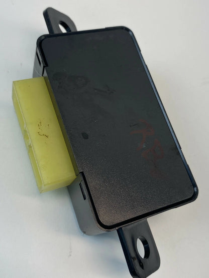 2005-2009 KIA AMANTI REAR DOOR POWER LOCK ACTUATOR CONTROL MODULE 95750-3F210