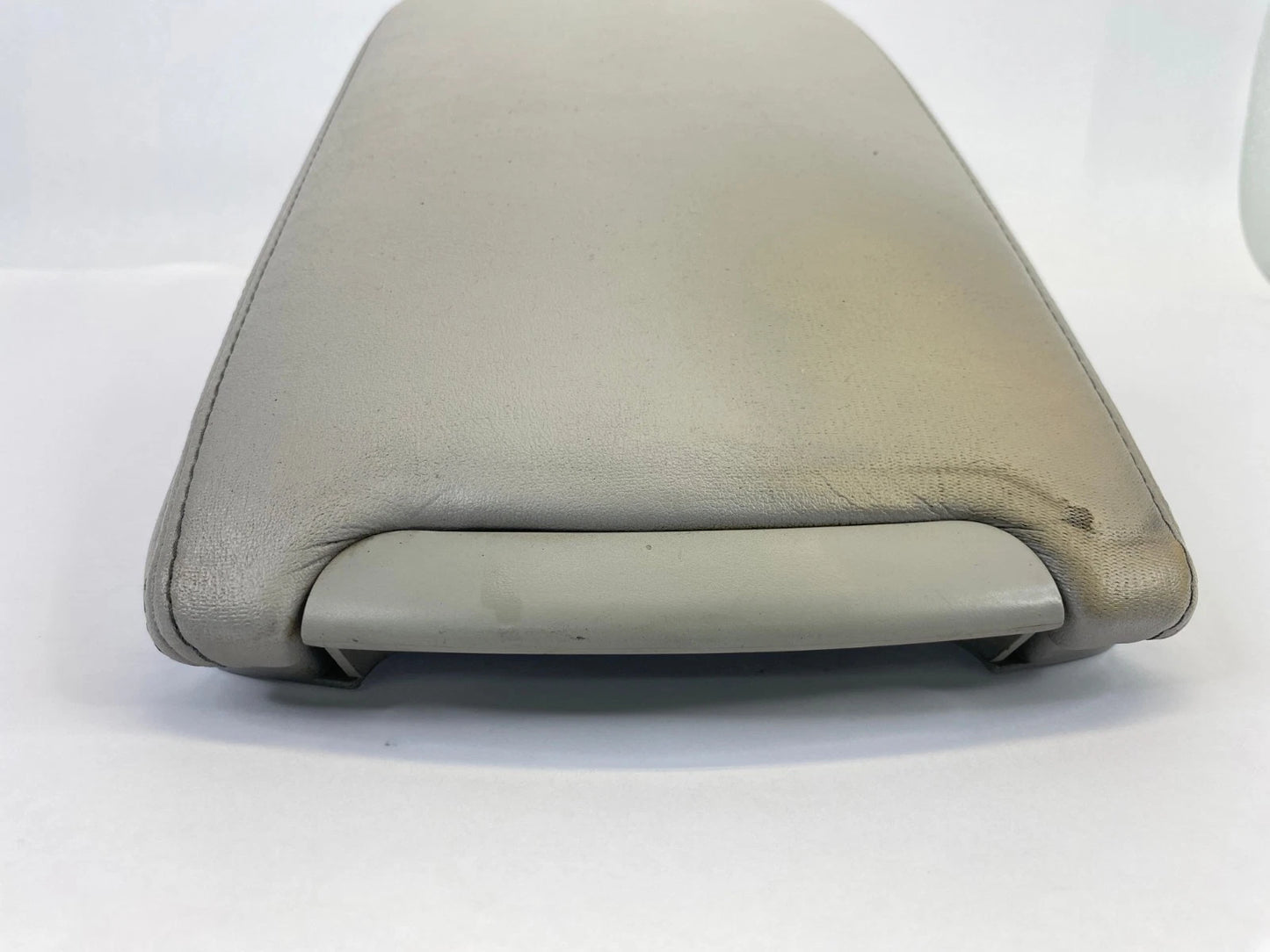 2009-2012 TOYOTA VENZA CENTER CONSOLE ARMREST LID TOP ASSEMBLY FRONT OEM FACTORY