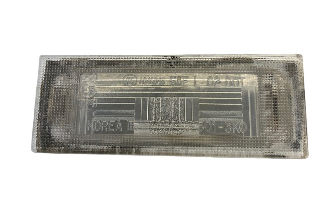 2006-2010 Hyundai Sonata Sedan 4DR Rear Trunk License Plate Light Lamp 92501-3K0