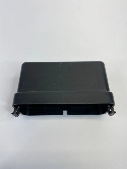 2006-2010 INFINITI M35 ENGINE COMPARTMEN FUSE BOX LID UPPER COVER ASSY OEM